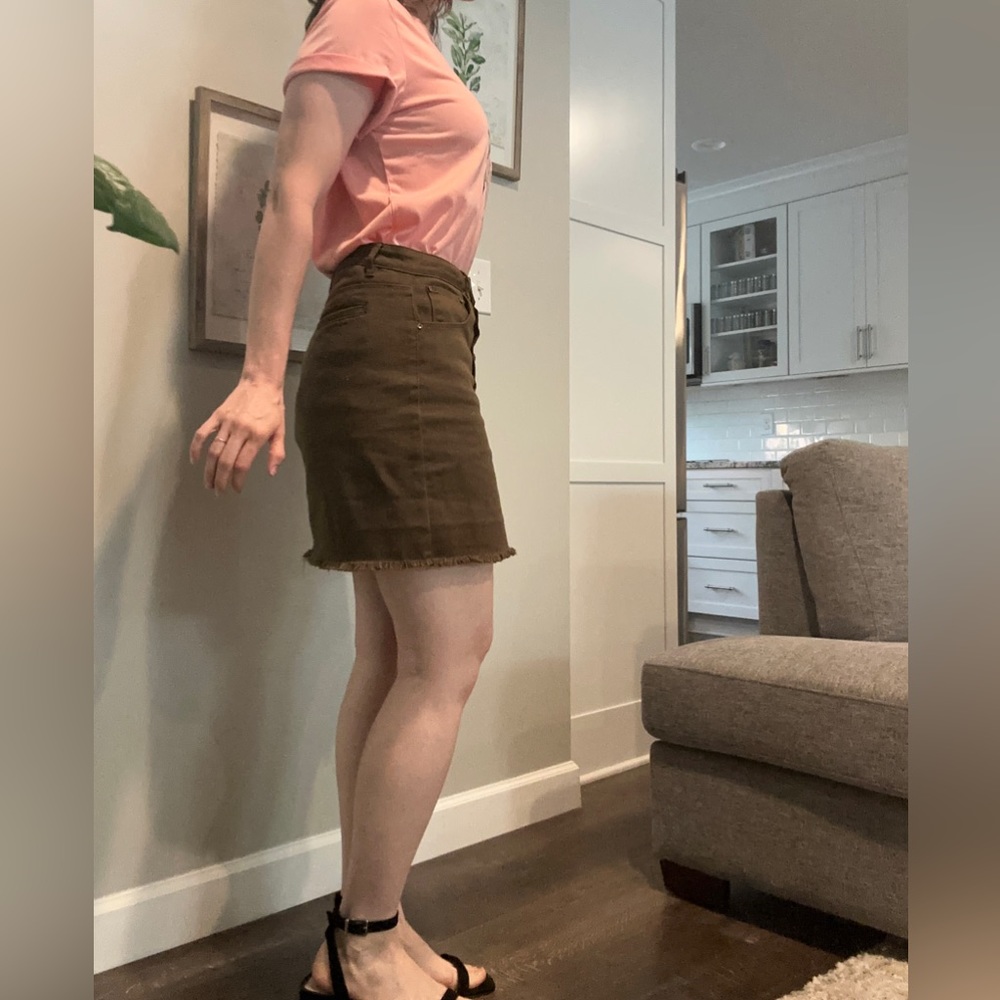 a loves a Army Green Jean Skirt Size 30 - Picture 3 of 6